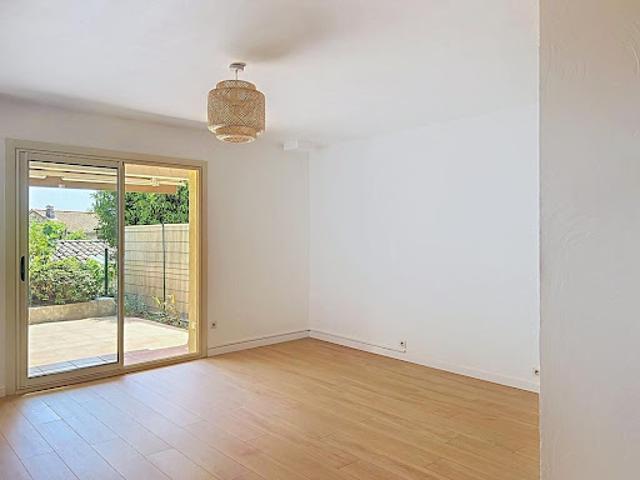 Vente Maison 3 pièces 78 m2 Spéracèdes