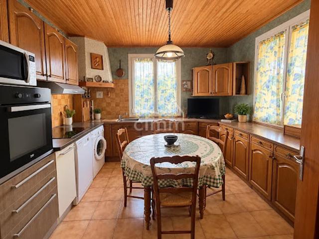 Vente Maison 3 pièces 80.98 m2 Château Arnoux Saint Auban