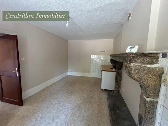 Vente Maison 3 pièces 80 m2 Bourganeuf