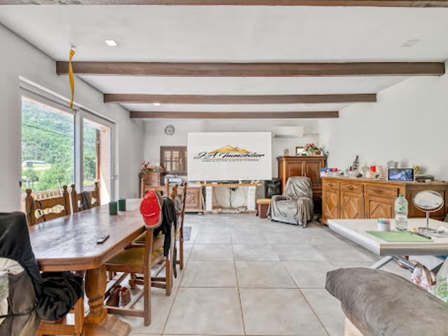 Vente Maison 3 pièces 81.1 m2 La Tour