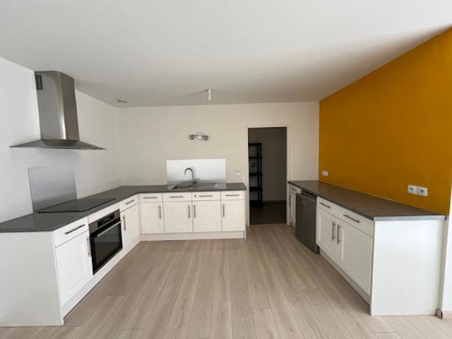Vente Maison 3 pièces 81 m2 Saint Yrieix sur Charente