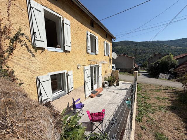 Vente Maison 3 pièces 82 m2 Lacourt