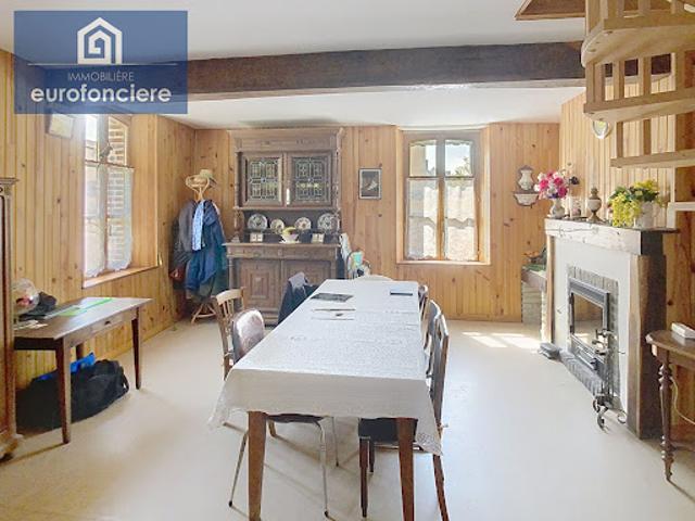 Vente Maison 3 pièces 82 m2 Saint Benoist sur Vanne