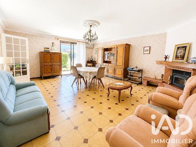 Vente Maison 3 pièces 82 m2 Saint Génis des Fontaines
