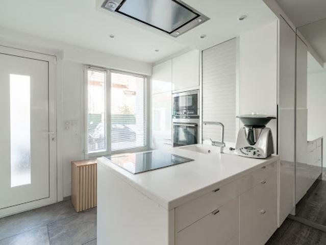 Vente Maison 3 pièces 84.34 m2 Paris 19ème