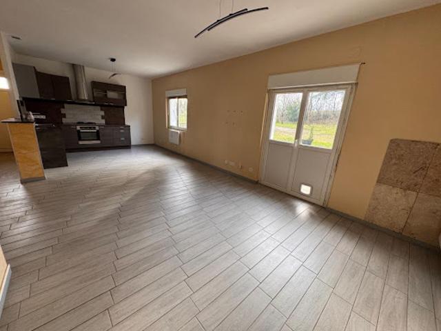 Vente Maison 3 pièces 84 m2 Montaut