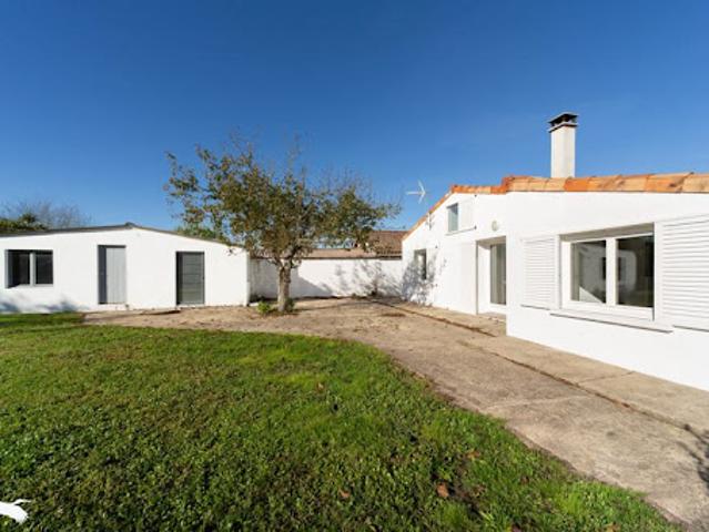 Vente Maison 3 pièces 84 m2 Montendre