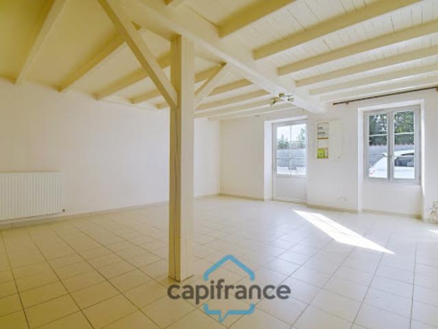 Vente Maison 3 pièces 84 m2 Villeneuve la Comtesse