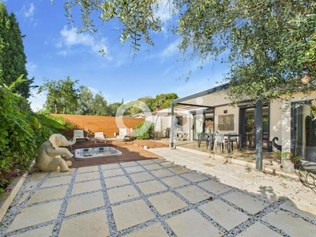 Vente Maison 3 pièces 85 m2 Tourrettes