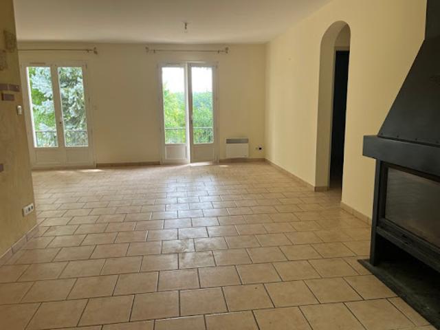 Vente Maison 3 pièces 88 m2 Chalais