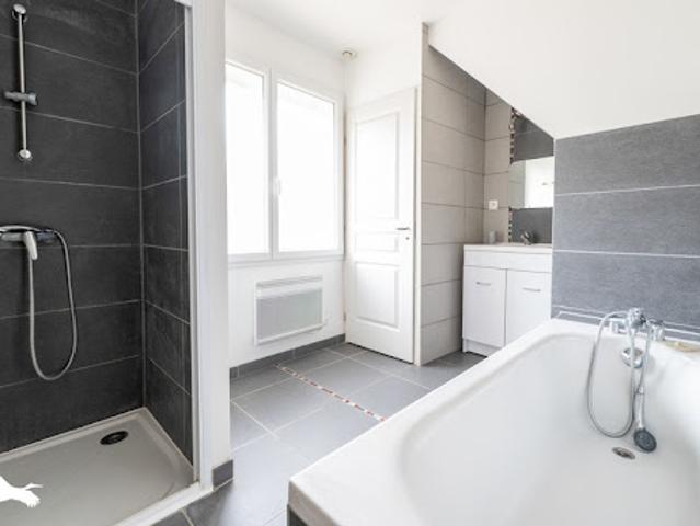 Vente Maison 4 pièces 88 m2 Saint Just Luzac