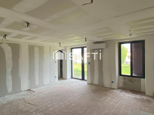 Vente Maison 3 pièces 94 m2 Lhommaizé