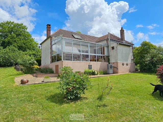 Vente Maison 3 pièces 96.14 m2 Saint Sauveur en Puisaye