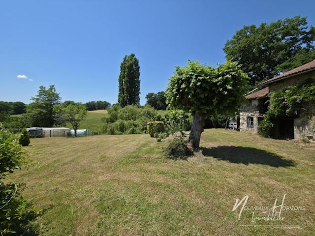Vente Maison 3 pièces 96.86 m2 Saint Victurnien