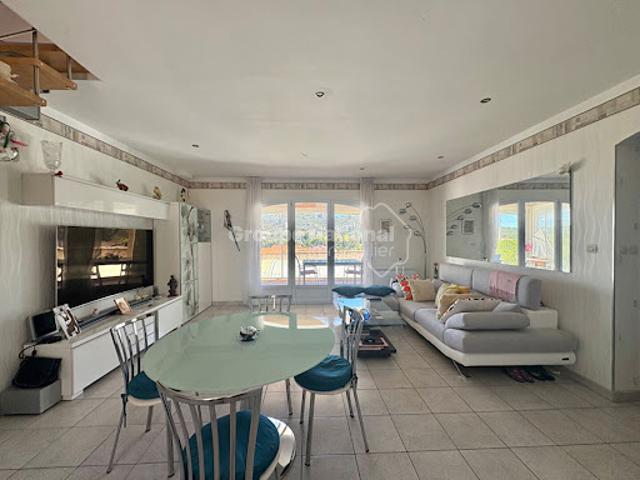 Vente Maison 3 pièces 97 m2 Le Rove