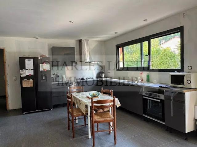 Vente Maison 3 pièces 99.45 m2 Douelle