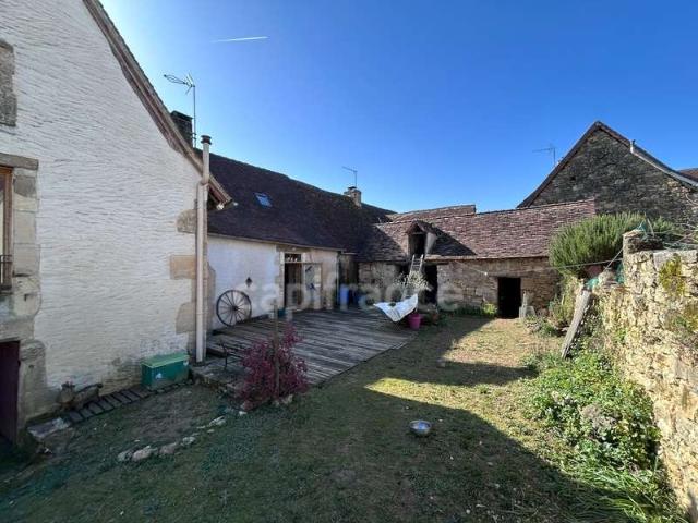 Vente maison 3 pièces Hautefort 24