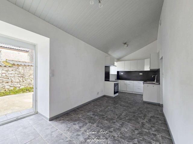 Vente maison 3 pièces Saint Laurent sur Sèvre 85