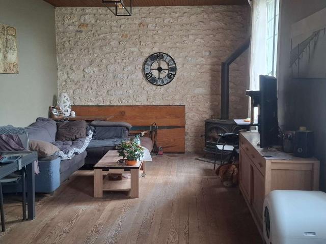 Vente maison 3 pièces Saint Yrieix sur Charente 16