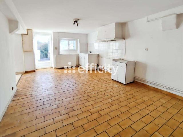 Vente maison 3 pièces Saintes 17
