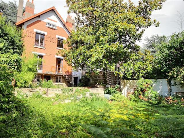 Vente Maison 6 pièces 123 m2 Chatillon
