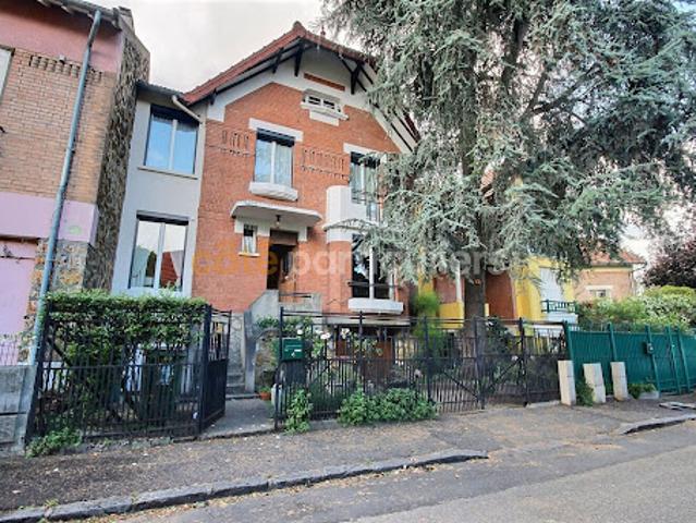 Vente Maison 6 pièces 123 m2 Chatillon
