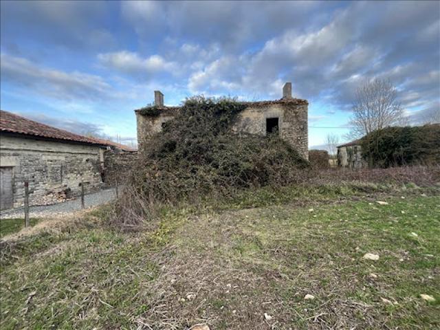 Vente Maison 0 pièces 0 m2 Lozay