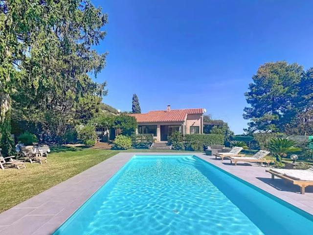Vente Maison 0 pièces 147 m2 Estoher