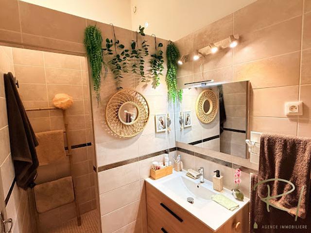 Vente Maison 0 pièces 154 m2 Saint jean de maruejols et avejan