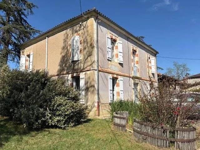 Vente Maison 0 pièces 258 m2 Castéra Verduzan