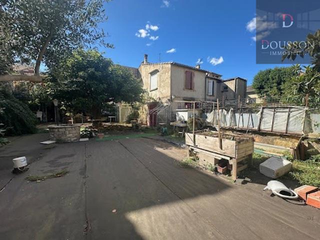 Vente Maison 0 pièces 519 m2 Saint Laurent d'Aigouze