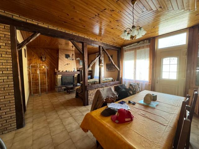 Vente Maison 102 m² à Ailly sur Noye 95 000 ¤