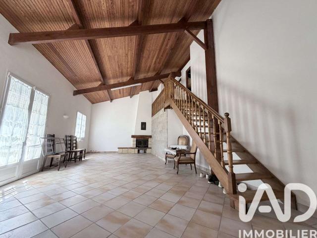 Vente maison 10 pièces Montaigu 85