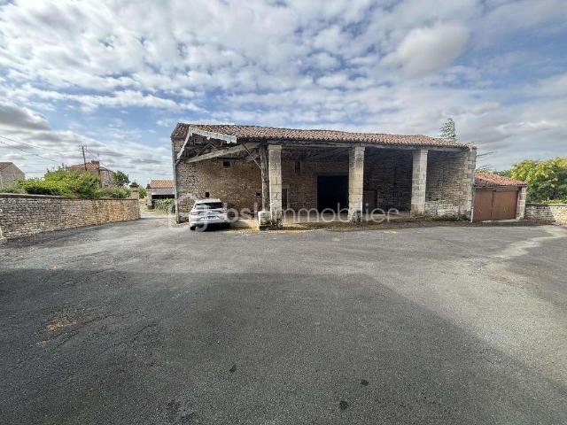 Vente maison 10 pièces Nieul sur l'Autise 85