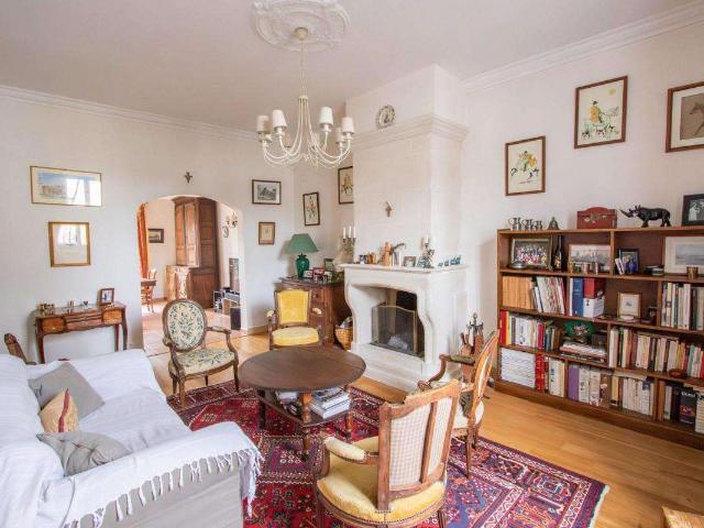 Vente maison 10 pièces Angers Saint Serge 49