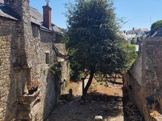 Vente maison 10 pièces Guémené sur Scorff 56