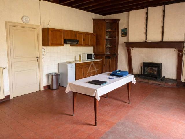 Vente maison 10 pièces La Chapelle Thémer 85