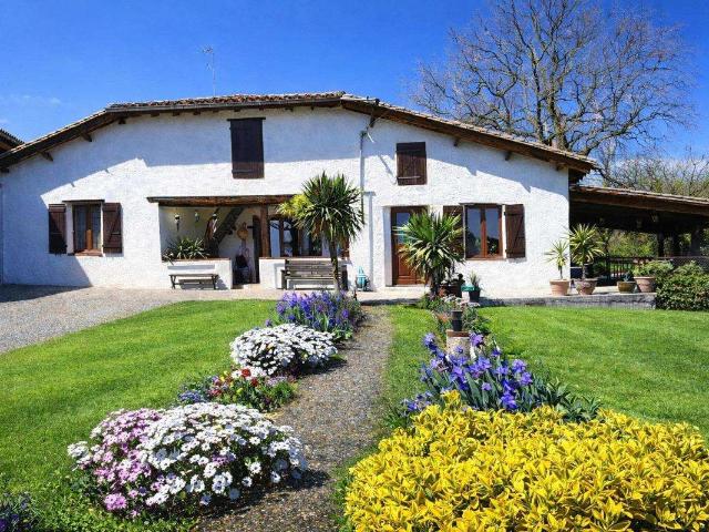 Vente maison 10 pièces Sérignac 82