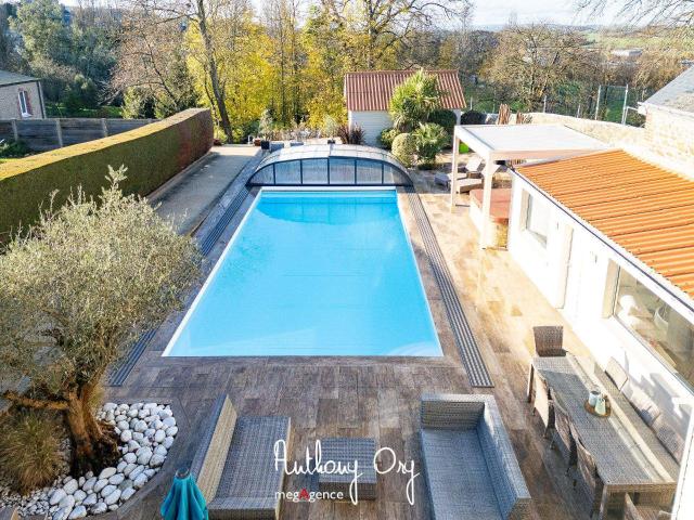 Vente maison 10 pièces Vire Normandie 14