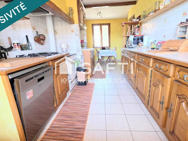 Vente Maison 10 pièces 145 m2 Bassy