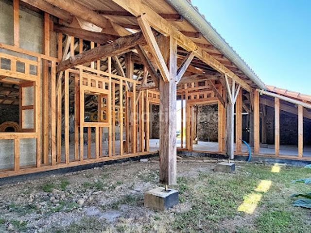 Vente Maison 10 pièces 145 m2 Nieul le Dolent