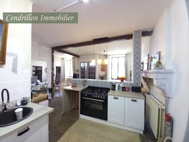 Vente Maison 10 pièces 149 m2 Bourganeuf