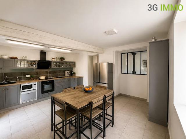 Vente Maison 10 pièces 153 m2 Ivry le Temple