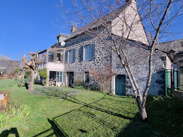 Vente Maison 10 pièces 150 m2 Moussages