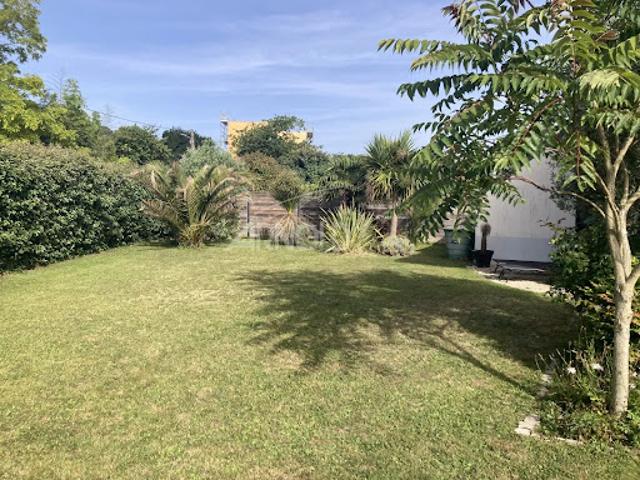 Vente Maison 10 pièces 163.87 m2 Vannes