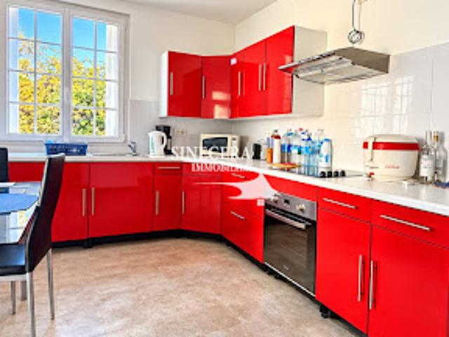 Vente Maison 10 pièces 160 m2 Riberac
