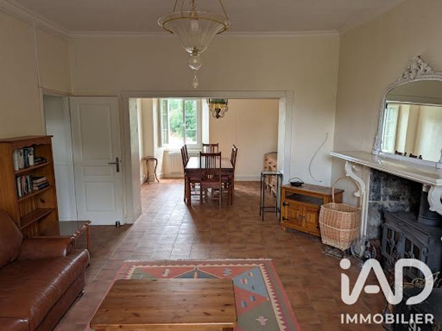Vente Maison 10 pièces 167 m2 Châtelus Malvaleix