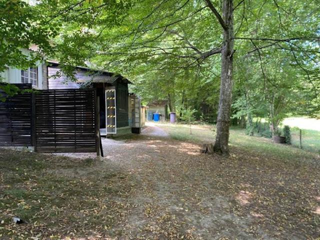 Vente Maison 10 pièces 173.61 m2 Annesse et Beaulieu