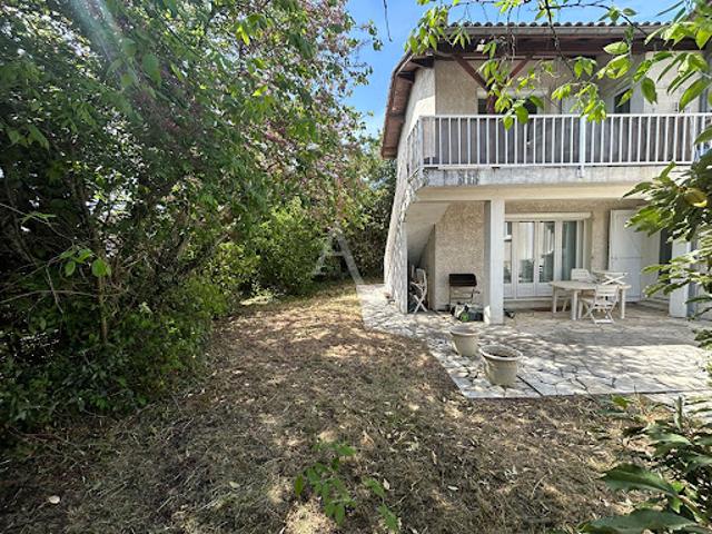Vente Maison 10 pièces 171.65 m2 Saint Médard en Jalles
