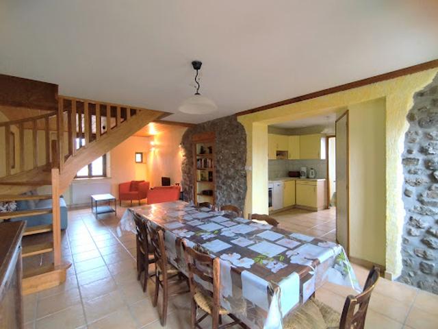 Vente Maison 10 pièces 171.36 m2 Burdignes